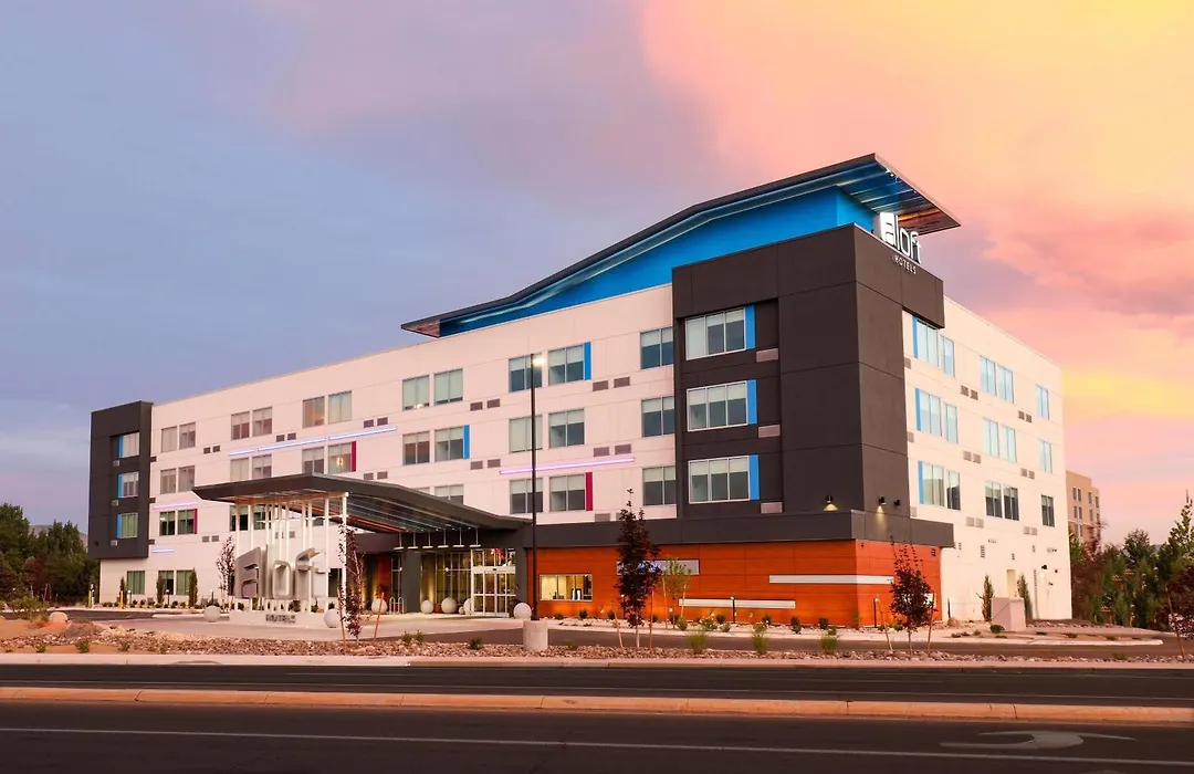 Aloft By Marriott Reno-Tahoe International Airport-1